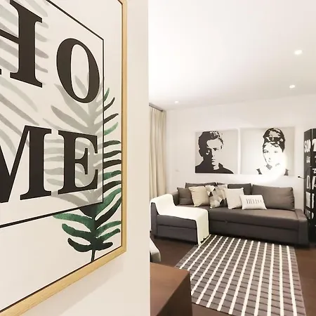 Marques Design Ii By Homing Apartment